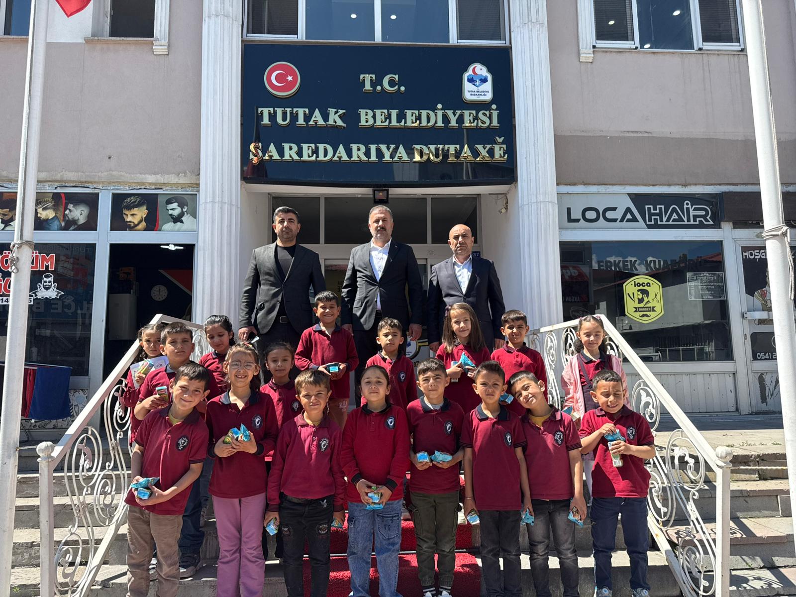 Minik Öğrencilerimizden Başkan'a Ziyaret